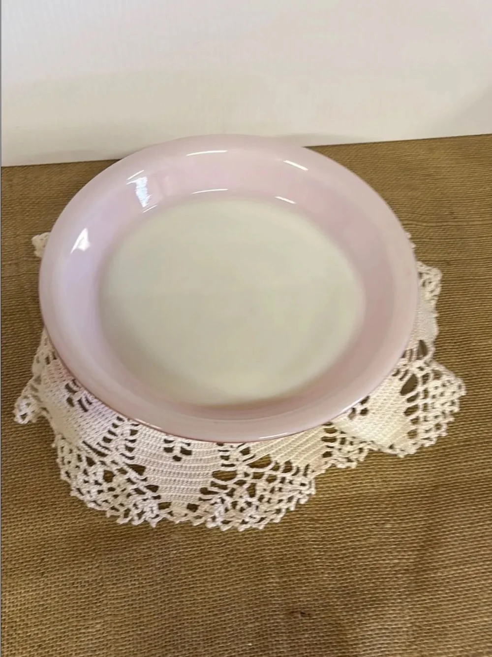 PYREX #909, Vintage Flamingo Pink, 9” round PIE pan, baking or casserole dish.